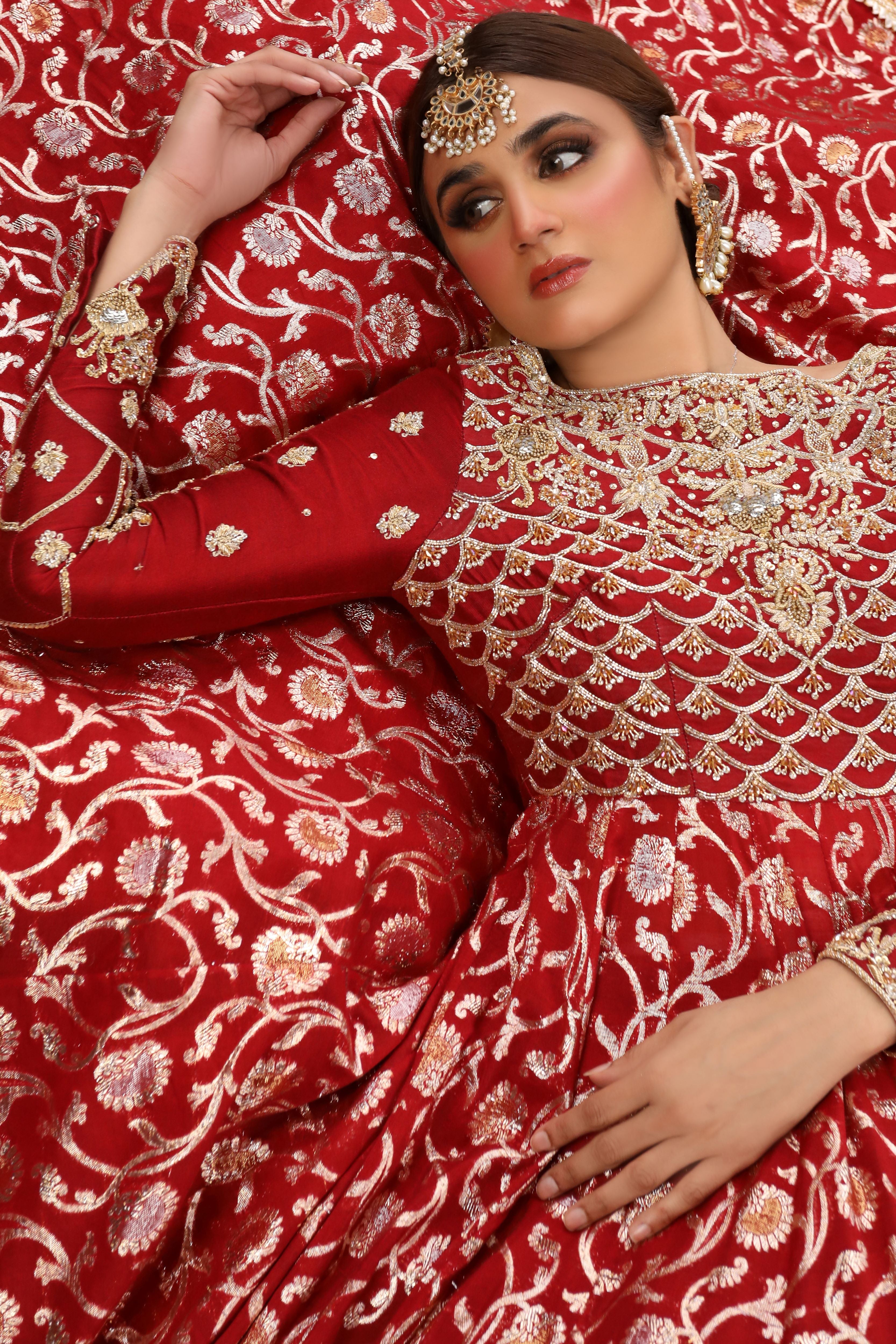 Laal Ishq