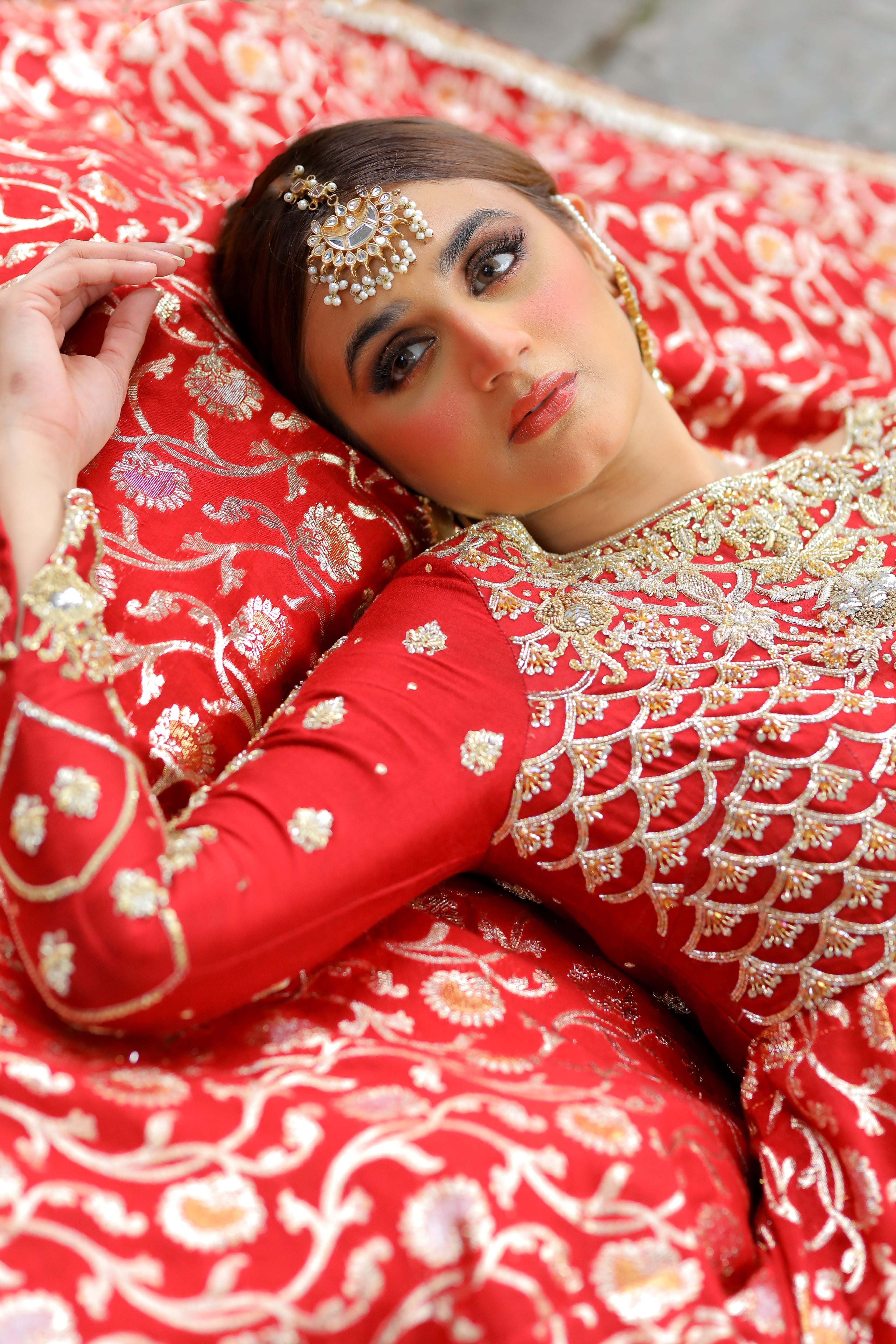 Laal Ishq